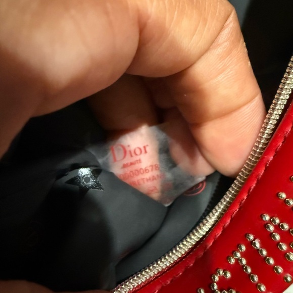 Dior Red Cosmetic pouch - Picture 8 of 8